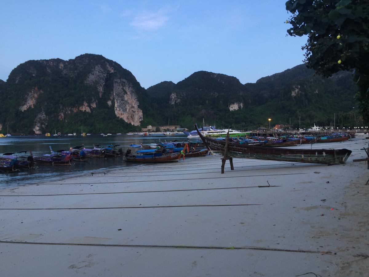 Chaokoh Phi Phi Hostel Exterior foto